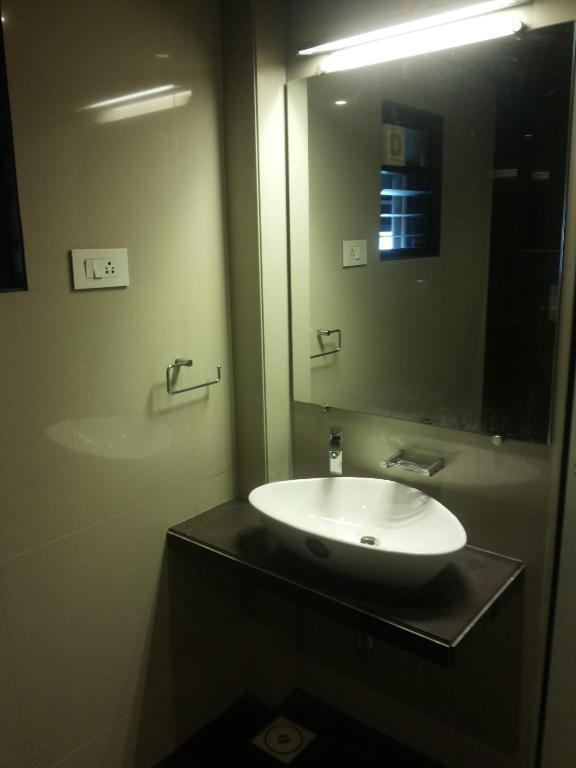 Royal Inn Ankleshwar Zimmer foto