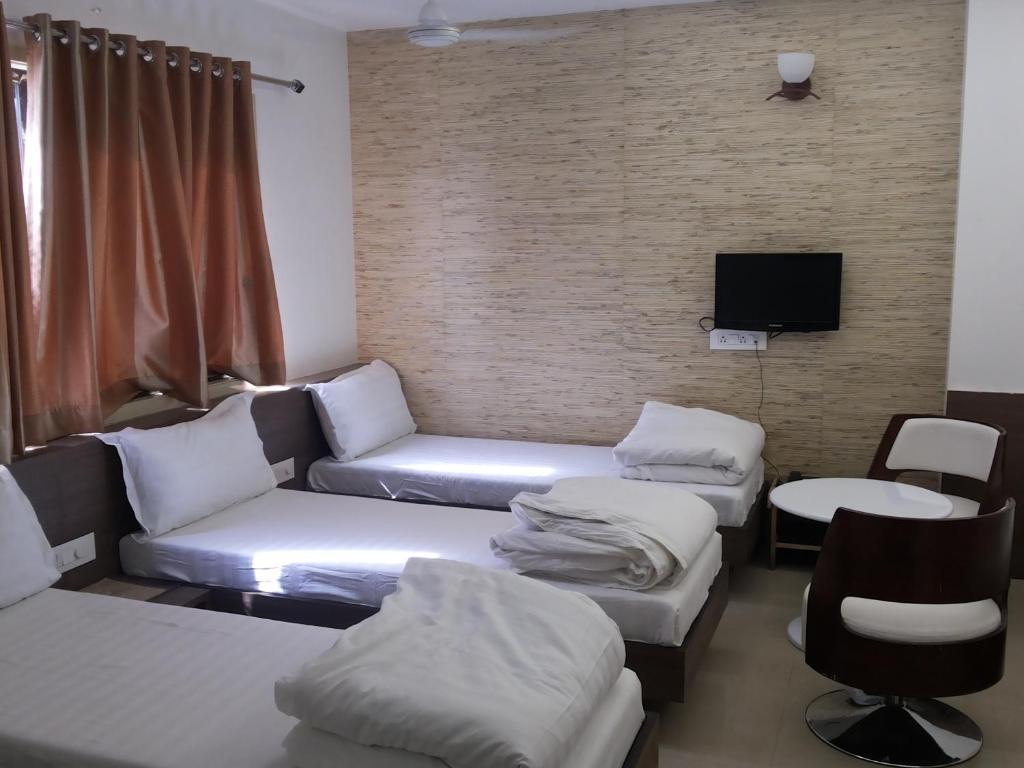 Royal Inn Ankleshwar Exterior foto